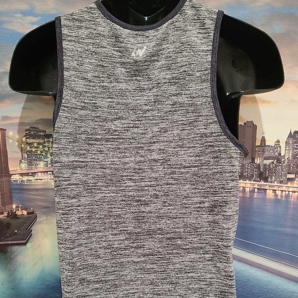UniPro Tank Top - Picture 3 of 5